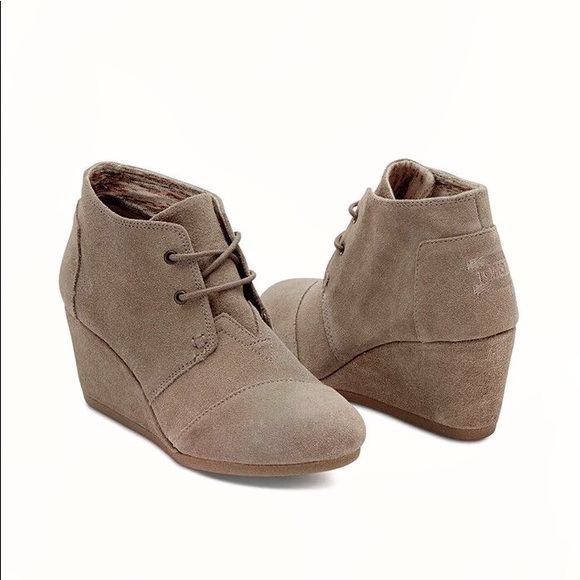 Toms Shoes - Tom’s Desert Wedges in Taupe